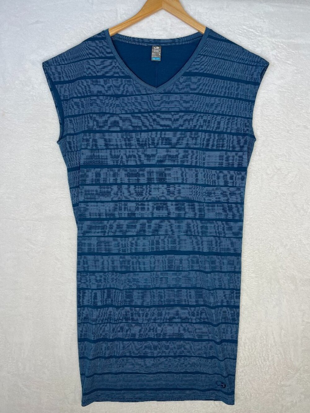 Icebreaker Merino Wool Cool-Lite™ BlueYanni Tee Dress Combed Lines sz L Outdoors - Picture 2 of 8